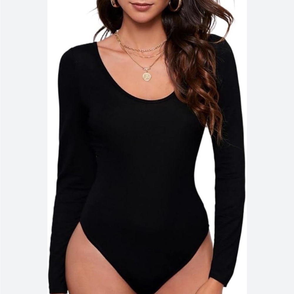 Long Sleeve Rounded Neckline Full Coverage Bodysuit Black Size M